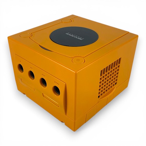 Nintendo gamecube console - nintendo,