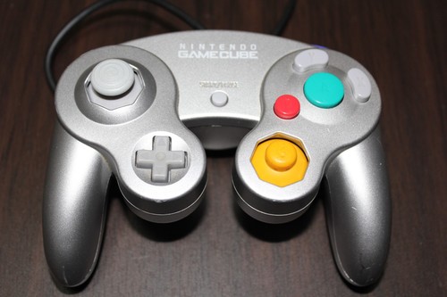 Nintendo game cube - nintendo, pad