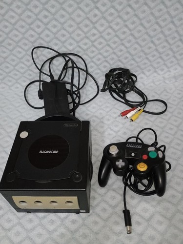 Game cube console pal - game, cube-console-pal