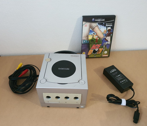 Console nintendo gamecube - nintendo,