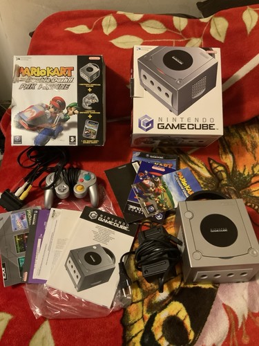 Nintendo game cube - nintendo,