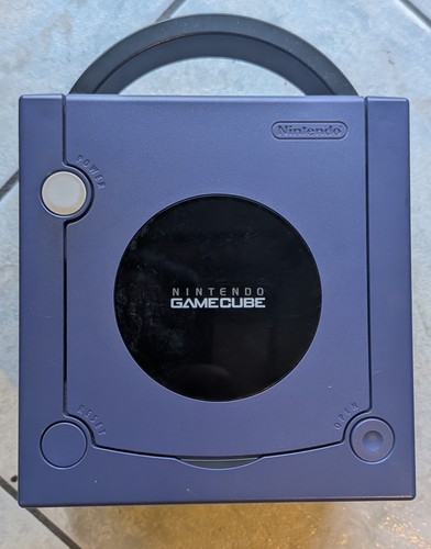 Nintendo gamecube console - nintendo,